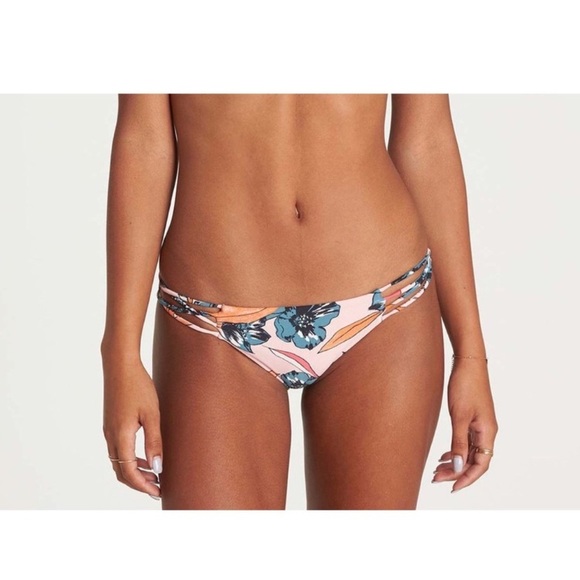 Billabong 💙 Coastal Luv Floral Tropical String Sides Tropic Bikini Bottoms 🏝👙 - Picture 3 of 11